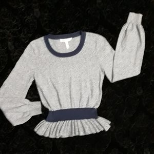 XS BCBGENERATIONS LONG SLEEVE BLOUSE